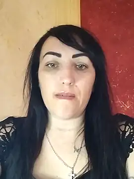 ArianaXFresh online show from 11.20.25