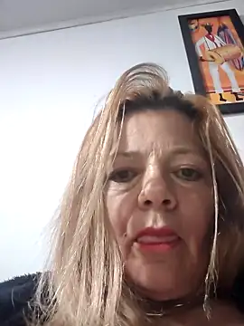 Snapshot of karlaanqui1 chatting on 03.06.26 karlaanqui1 online show from 03.06.26