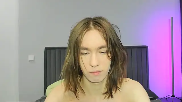 Snapshot of kr1sfemboy chatting on 01.16.26 kr1sfemboy online show from 01.16.26