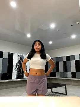 Snapshot of Katherinm chatting on 11.12.25 Katherinm online show from 11.12.25