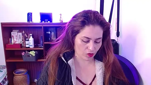 dayan hanks online show from 03.30.26