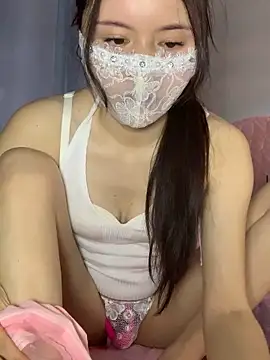 Snapshot of hoho-is chatting on 02.10.26 hoho-is online show from 02.10.26