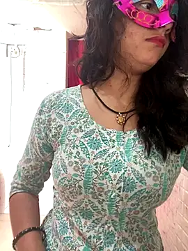 Red Queen 11 online show from 11.30.25