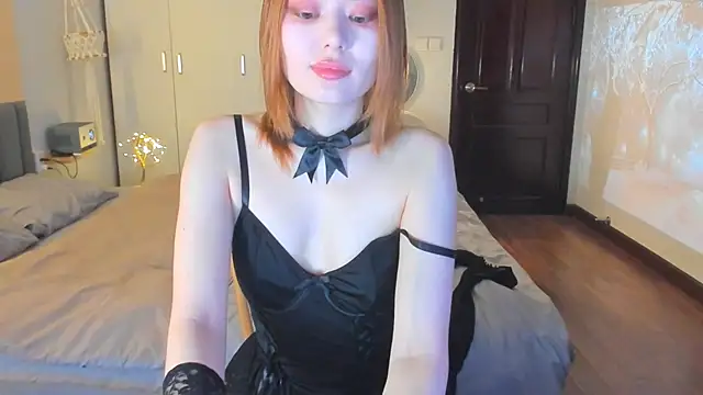 Snapshot of HopeLovely chatting on 12.02.25 HopeLovely online show from 12.02.25