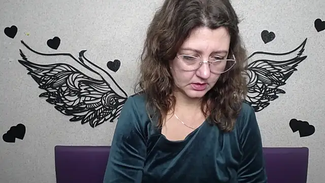 RoseHille online show from 11.27.25