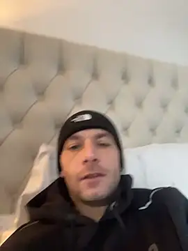 Snapshot of Kinkycouple142 chatting on 01.17.26 Kinkycouple142 online show from 01.17.26