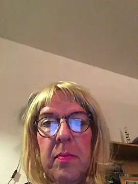 simone xdressing online show from 12.29.24