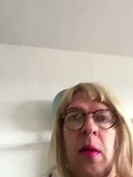 simone xdressing online show from 01.12.25