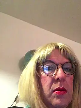 simone xdressing online show from 04.03.26