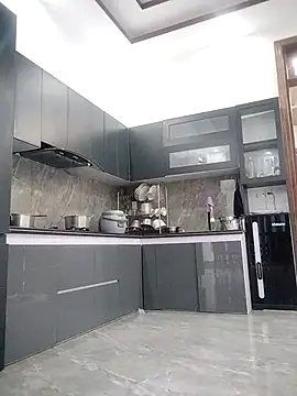   Anna    online show from 11.27.25