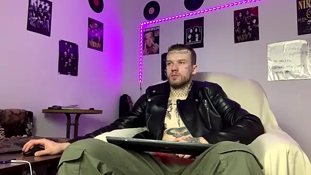 Huntall77 online show from 02.25.26