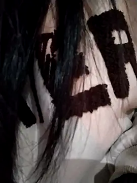 Feeling-hot online show from 02.12.26