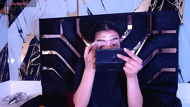 tael novacs online show from 01.11.26