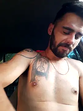 Snapshot of willgol1999 chatting on 11.10.25 willgol1999 online show from 11.10.25