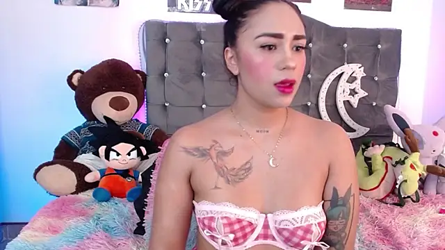 lunabritton1 online show from 04.09.26