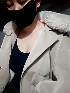 thuy-kieu online show from 11.19.25