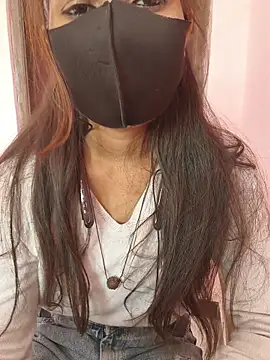 Iamyourdarling online show from 11.17.25