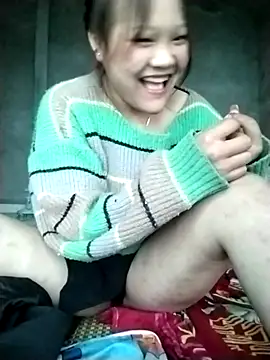 Snapshot of m-mbae chatting on 02.03.26 m-mbae online show from 02.03.26