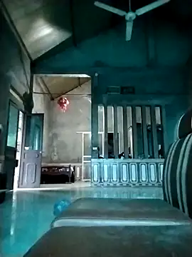 Snapshot of m-mbae chatting on 02.11.26 m-mbae online show from 02.11.26