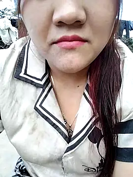 Snapshot of m-mbae chatting on 02.26.26 m-mbae online show from 02.26.26