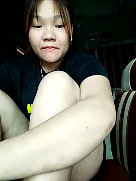 Snapshot of m-mbae chatting on 03.02.26 m-mbae online show from 03.02.26