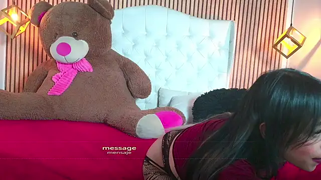  sophiaph online show from 11.10.25