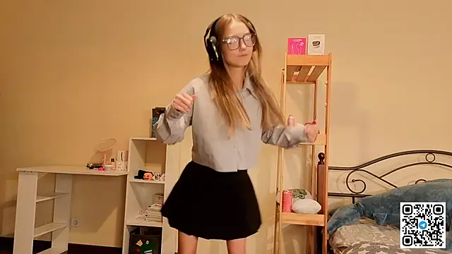 HoaPatton online show from 12.03.25