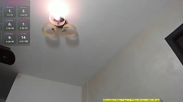 Snapshot of foxx_giirl chatting on 04.26.26 foxx giirl online show from 04.26.26