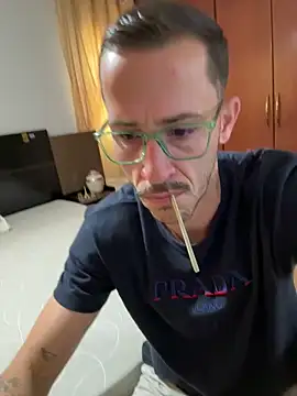Lucasjandre online show from 04.12.26