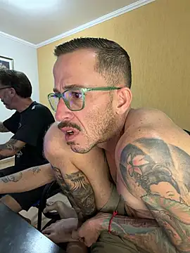 Lucasjandre online show from 05.05.26
