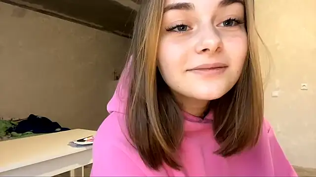 GeralynChiszar online show from 11.14.25