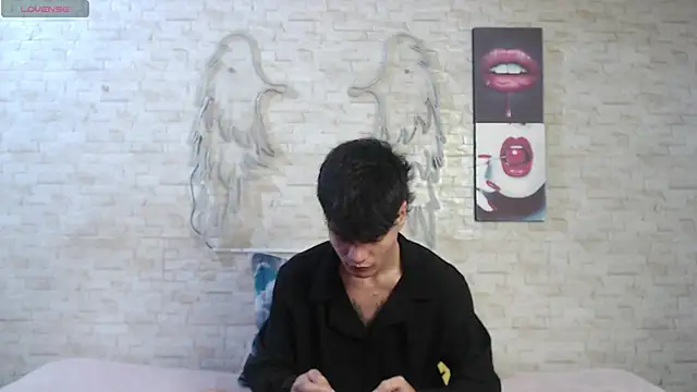 axel milo kairo and noa online show from 02.06.26