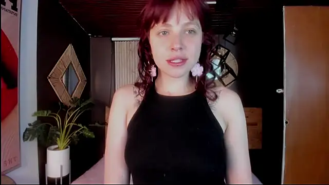 Velvet Dreamss online show from 02.21.26