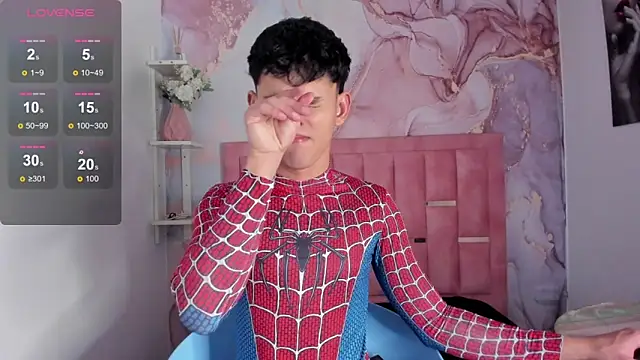 estebanperez 26 online show from 12.19.25