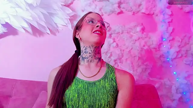 Snapshot of ivy_ary chatting on 01.09.26 ivy ary online show from 01.09.26