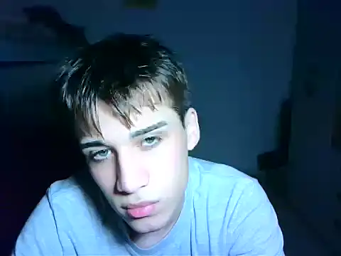 Snapshot of kevinnoff19 chatting on 11.15.25 kevinnoff19 online show from 11.15.25