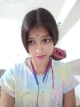 Mohnicute online show from 05.05.26