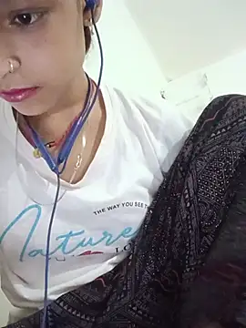 Mohnicute online show from 07.28.26