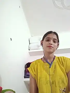 Mohnicute online show from 08.02.26