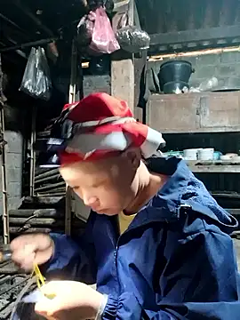 girl-hot2x online show from 04.26.26