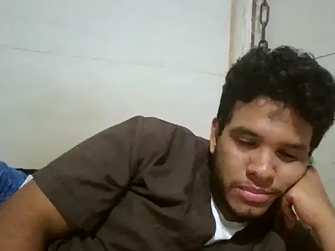 josecamsex27 online show from 04.17.26