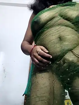 Hot-ruma online show from 11.18.25