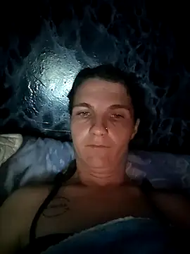 Snapshot of Lolly201008 chatting on 11.17.25 Lolly201008 online show from 11.17.25