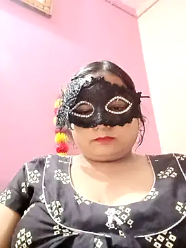 meera hotty online show from 11.13.25