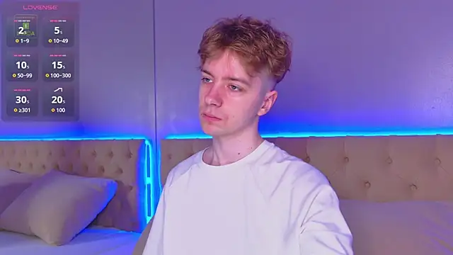 Paul Holt online show from 12.04.25