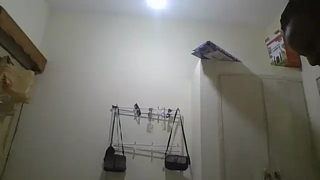 Pers Ona online show from 11.30.25