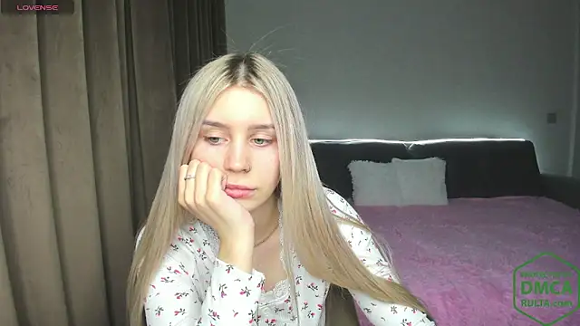 Olivia1Taylor1 online show from 01.15.26