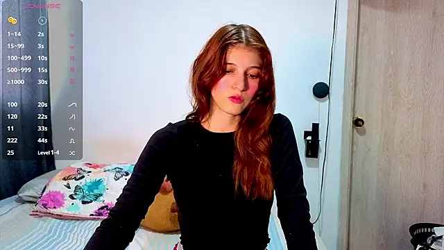 Snapshot of giseselle chatting on 02.17.26 giseselle online show from 02.17.26