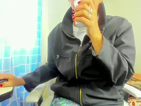 Tiff Dirty69 online show from 12.20.25