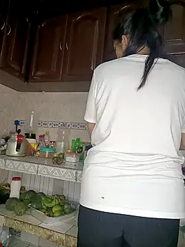 Tiff Dirty69 online show from 02.04.26